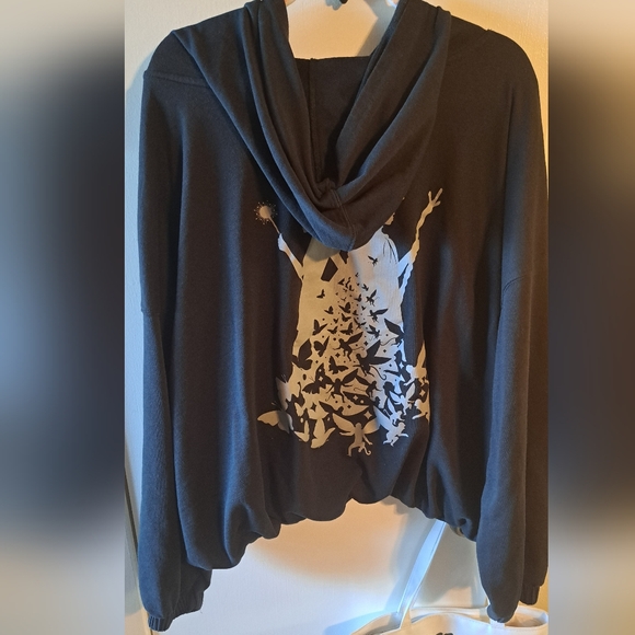 :🖤 Wicked Graphic Hoodie – 3XL 🖤 - Picture 8 of 8